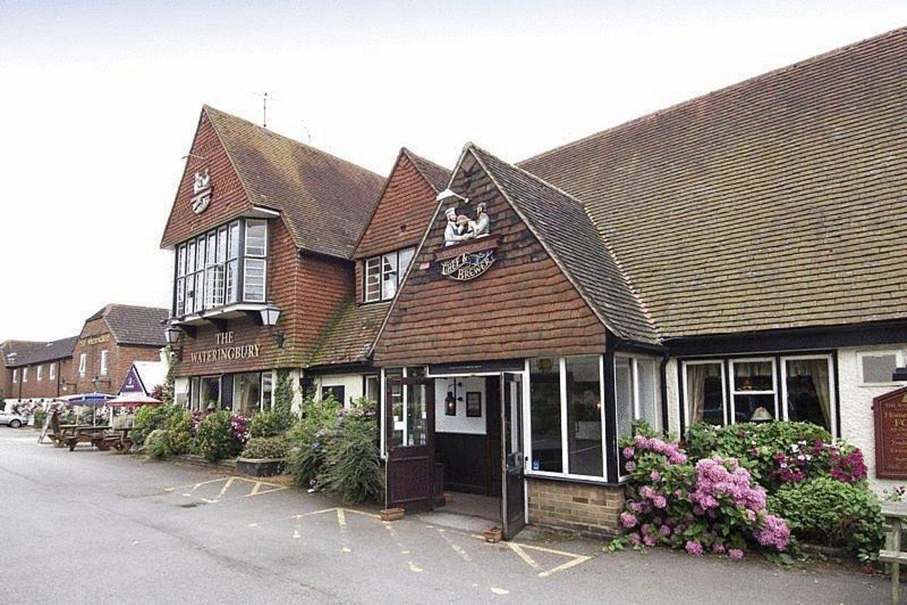 Premier Inn Maidstone Wateringbury Exterior photo