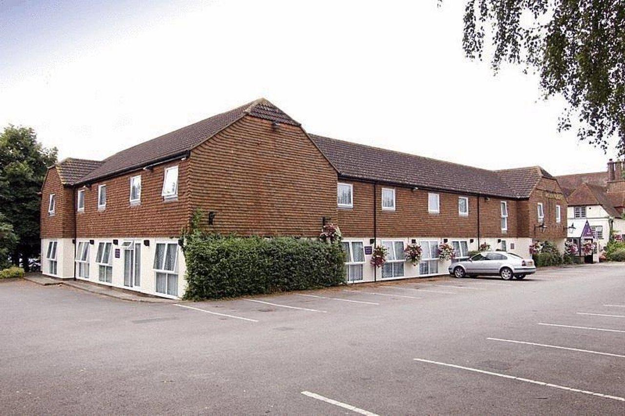 Premier Inn Maidstone Wateringbury Exterior photo