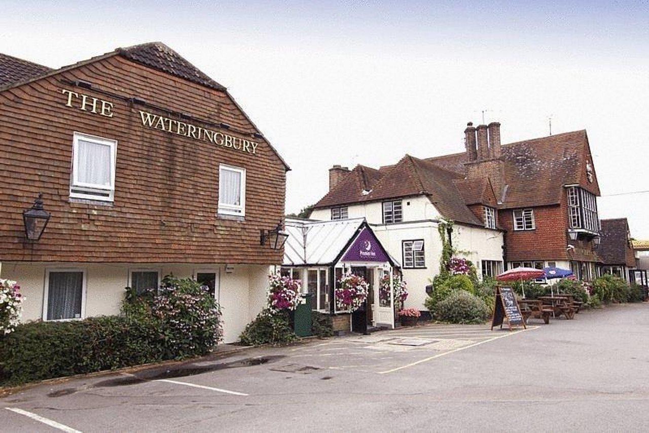 Premier Inn Maidstone Wateringbury Exterior photo